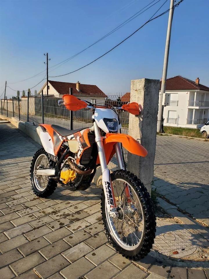 K-T-M