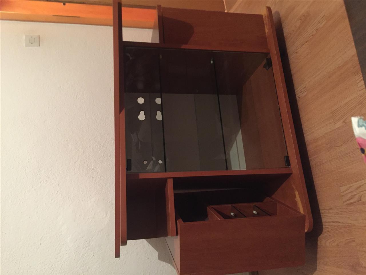 Komode-per-tv-