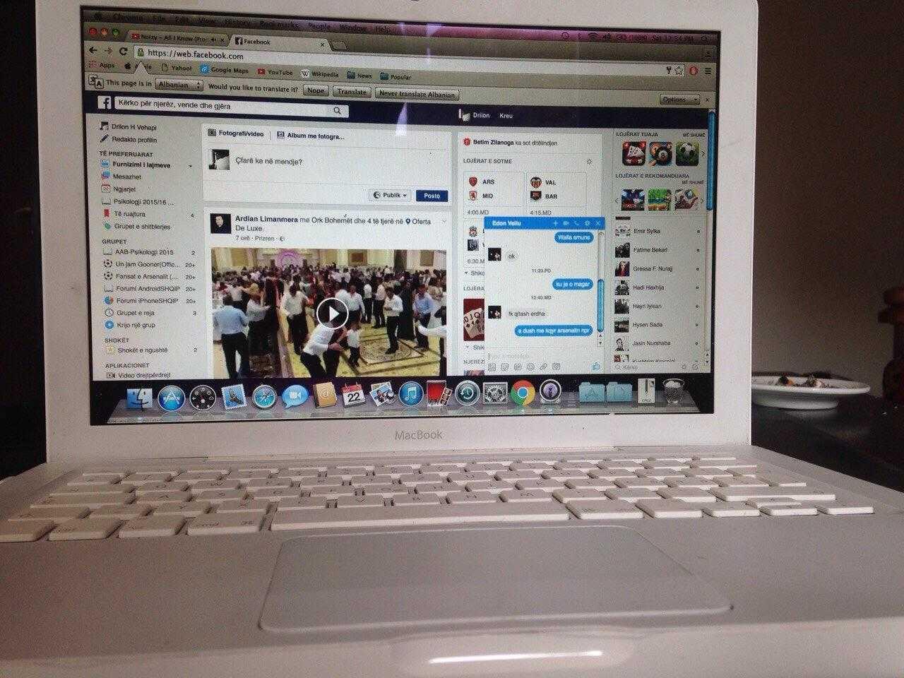 Macbook