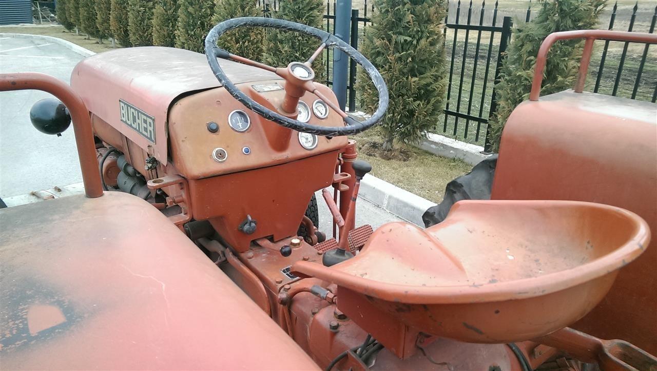 Traktor-Burcher
