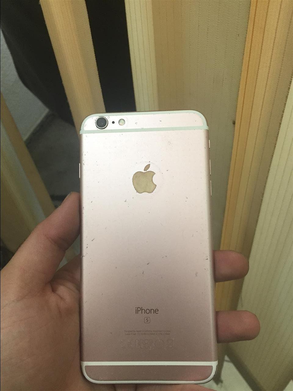 shes-iphone-6s-plus-