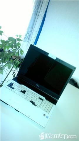 -Llaptop