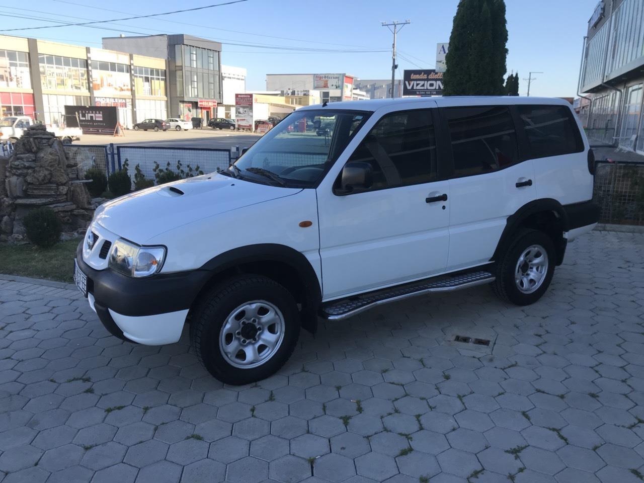 Nissan-terrano