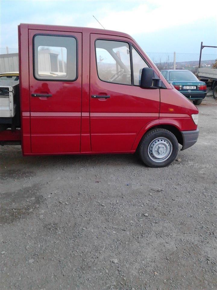 -ushit-Mercedes-Sprinter-