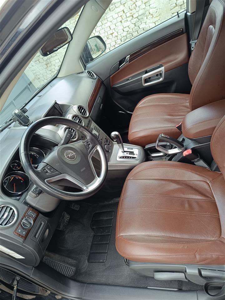 Opel-Antara