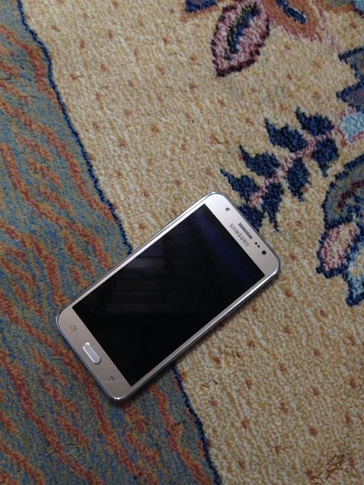 Galaxy-J5