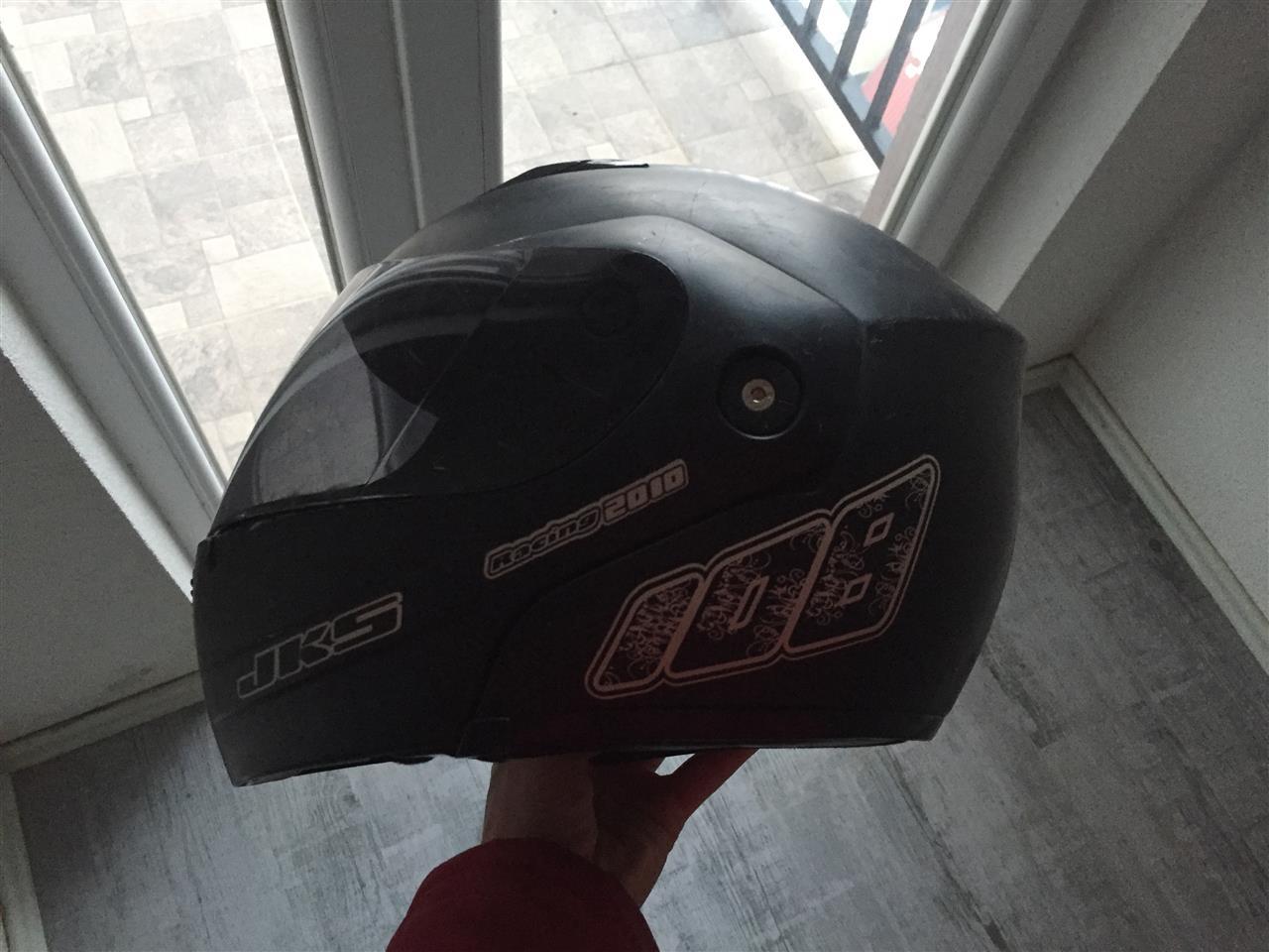 Helmet-