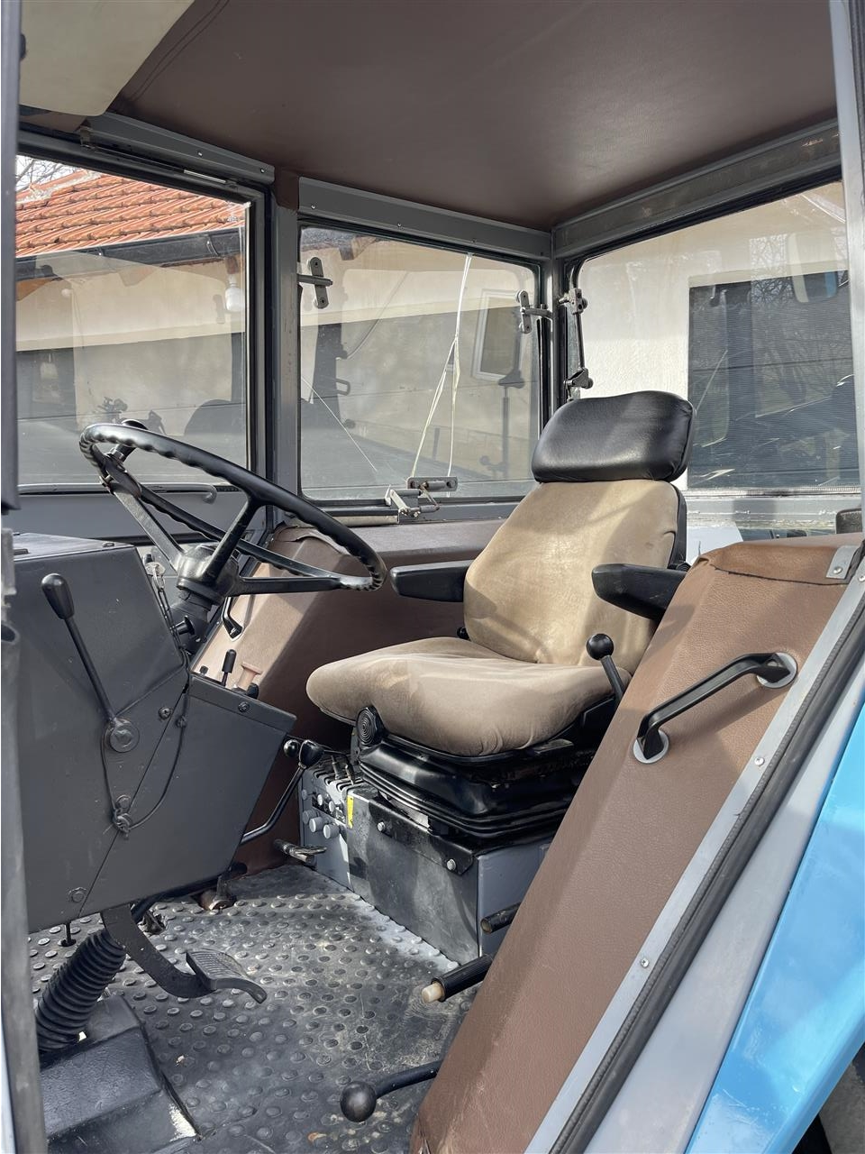 Traktor-EICHER-4072-