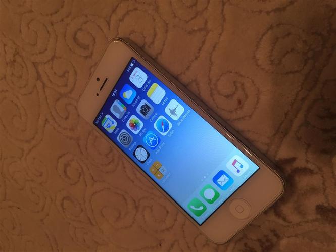 iPhone 5 