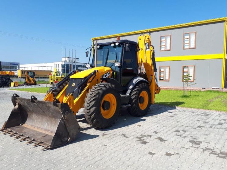 JCB-4-CX---2016