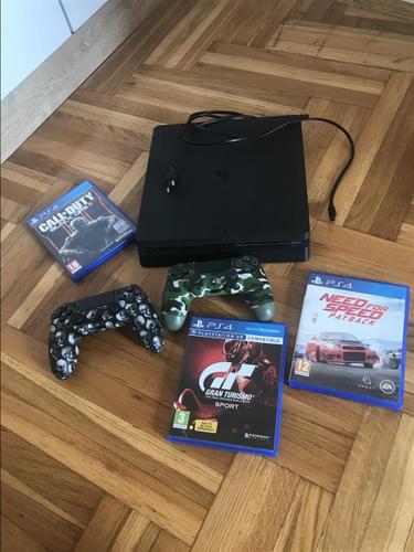 Ps4 slim 