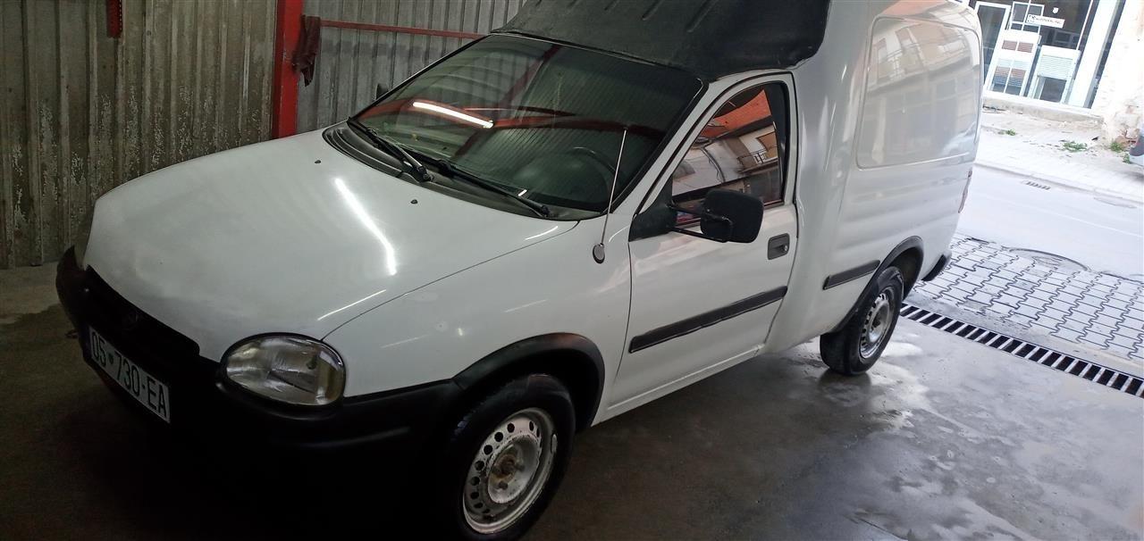 Opel-combo