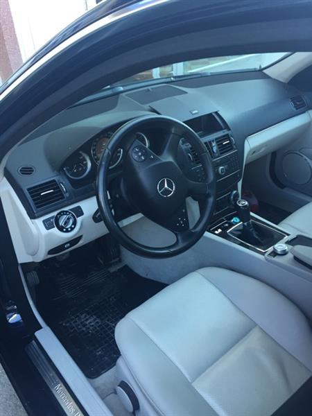 MERCEDES-C220