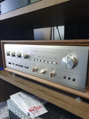 Accuphase e206