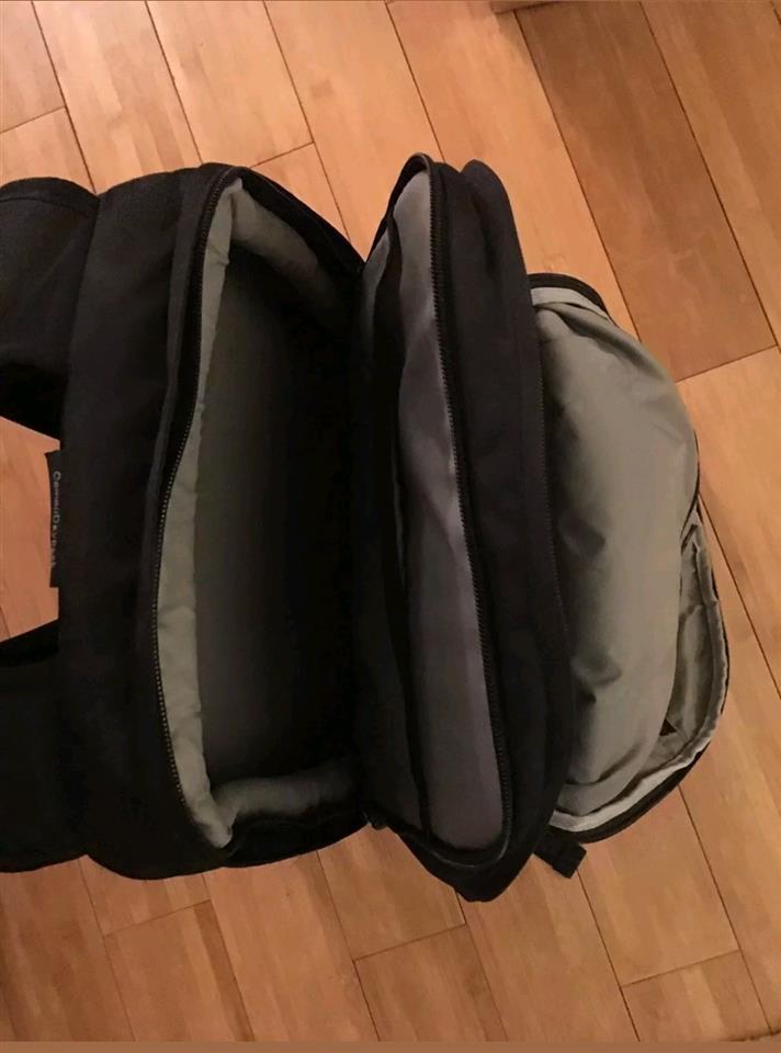 Çantë-profesionale-Lowepro-Compudaypack