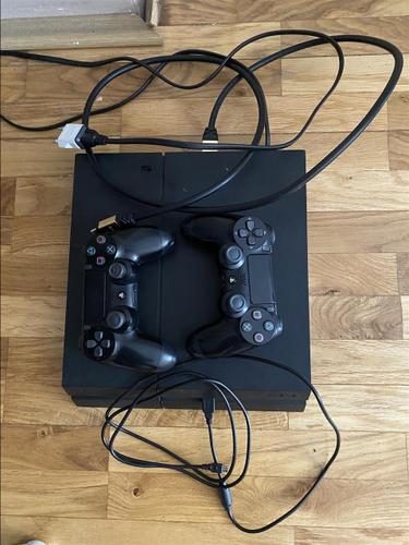 Shitet PS4