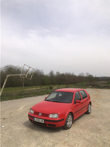 Golf 4