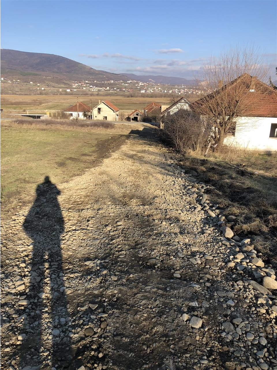 Shitet-parcela-në-Frashër
