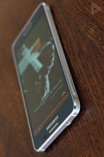 Samsung alpha