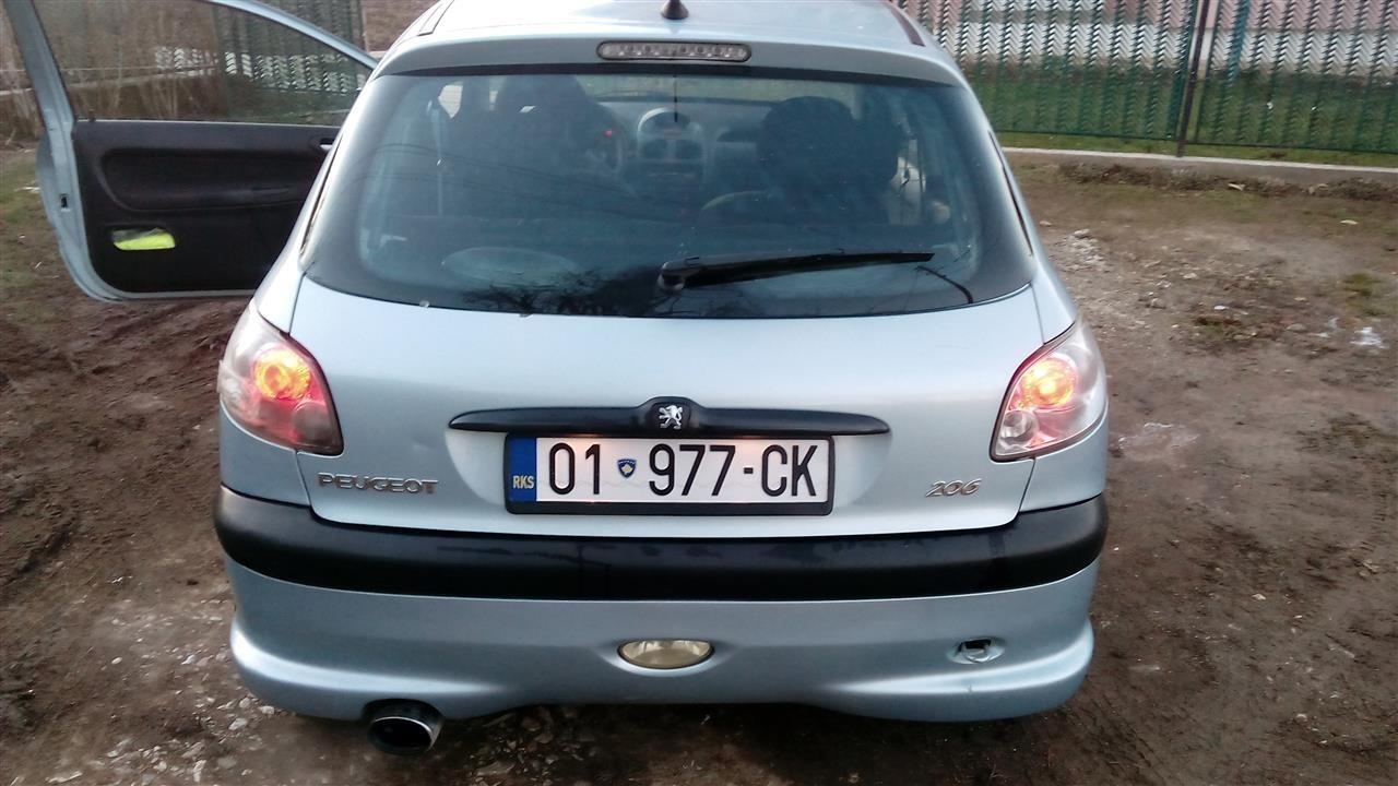 Peugeot-206