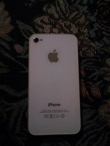 iPhone 4s 