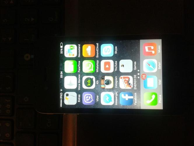 iPhone 4 