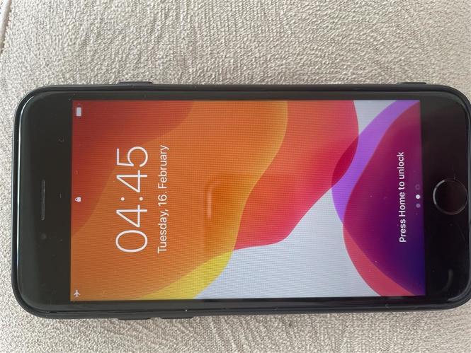SHITET IPHONE 8
