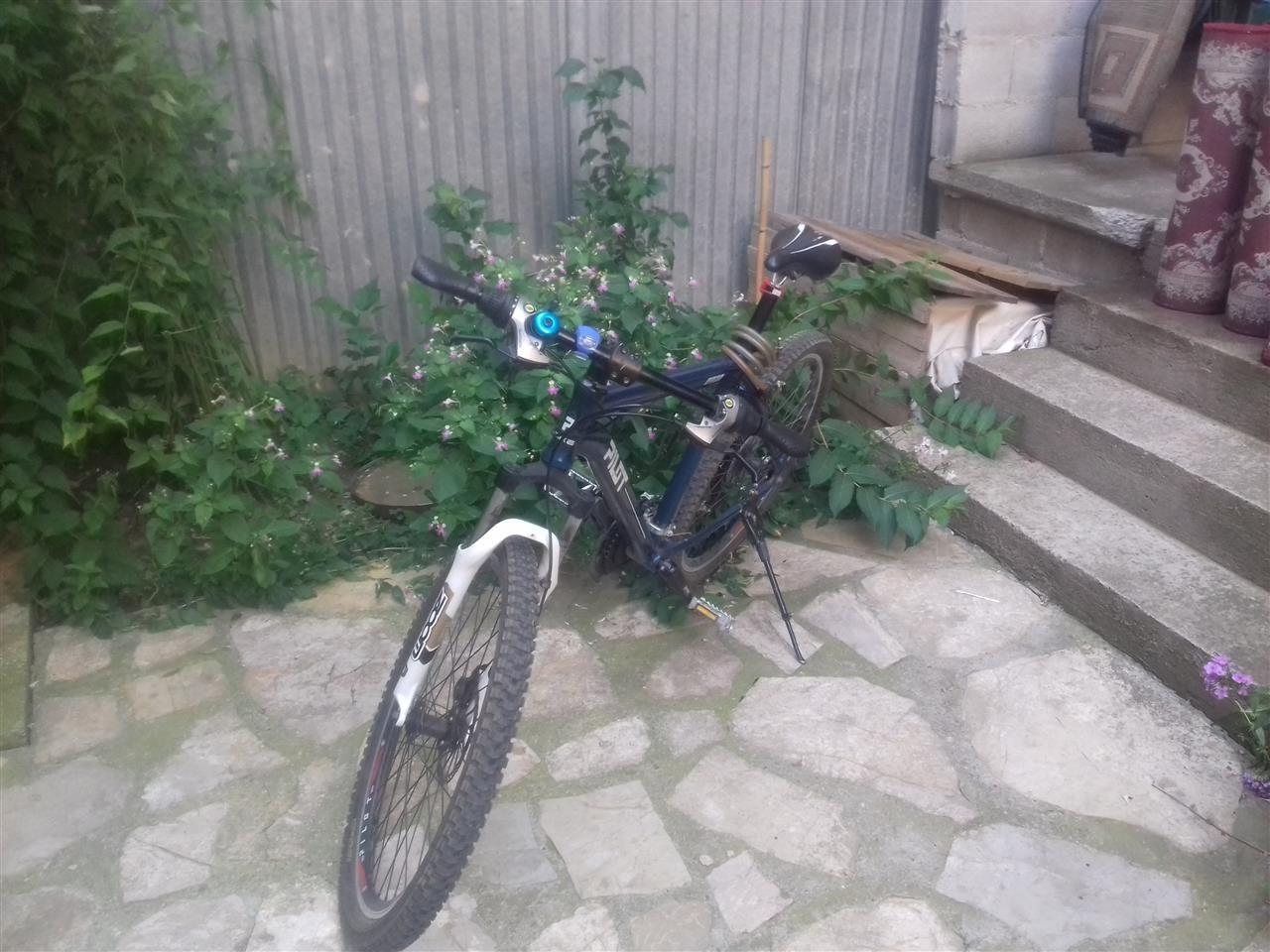 shes-biciklen-pilot-