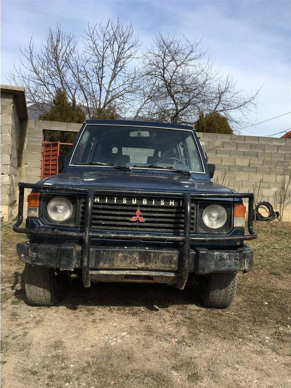 Mitsubish-Pajero-