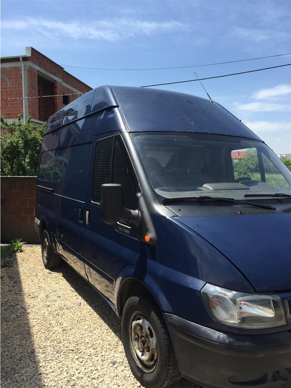 shes-ford-transit-