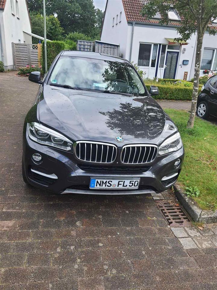 BMW-X-6