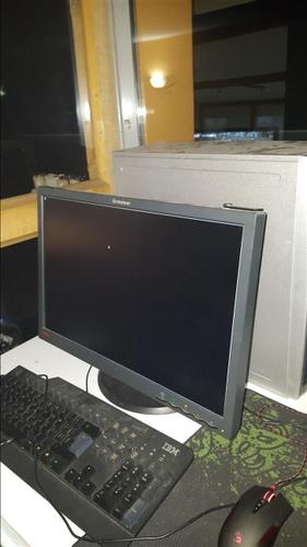 Monitora