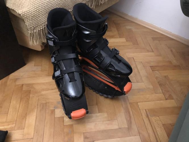 Kangoo Jumps