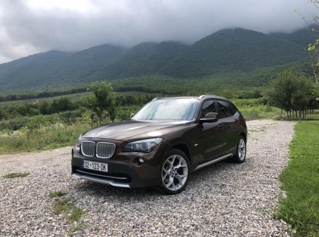 BMW-X1-23d