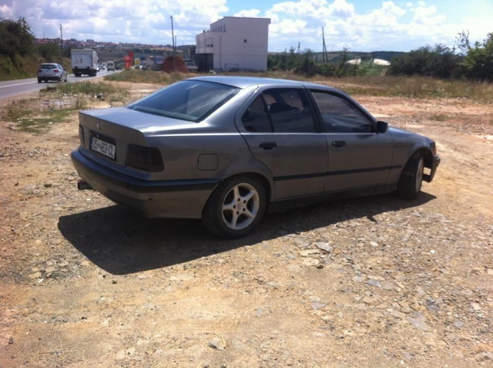BMW-318--91-