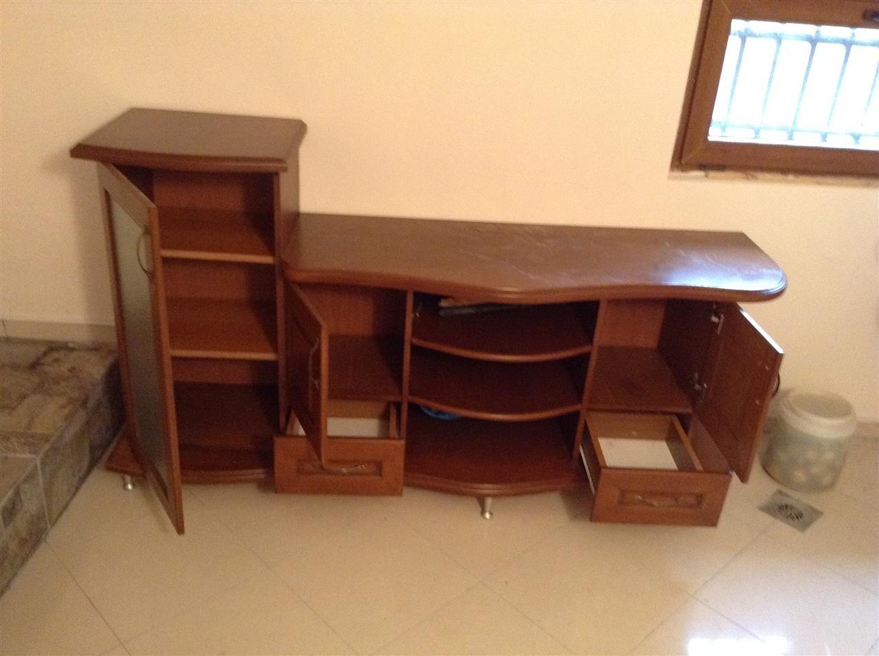 Komode-per-tv-