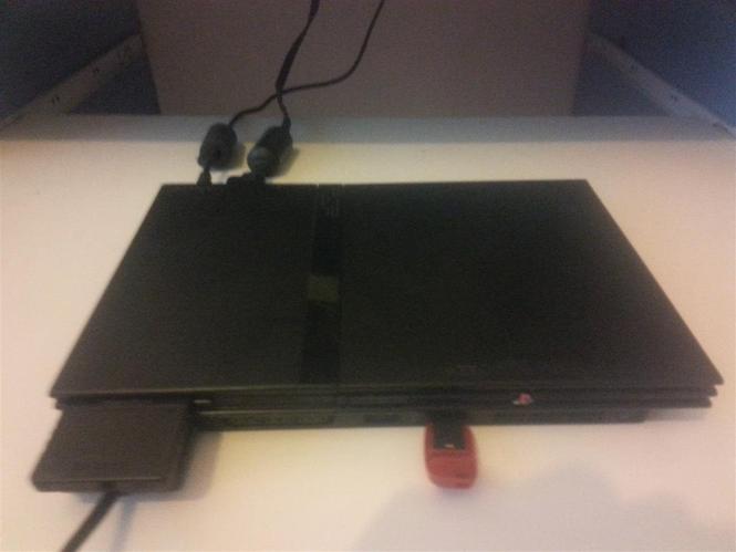 Playstation 2 me Mcboot (program)