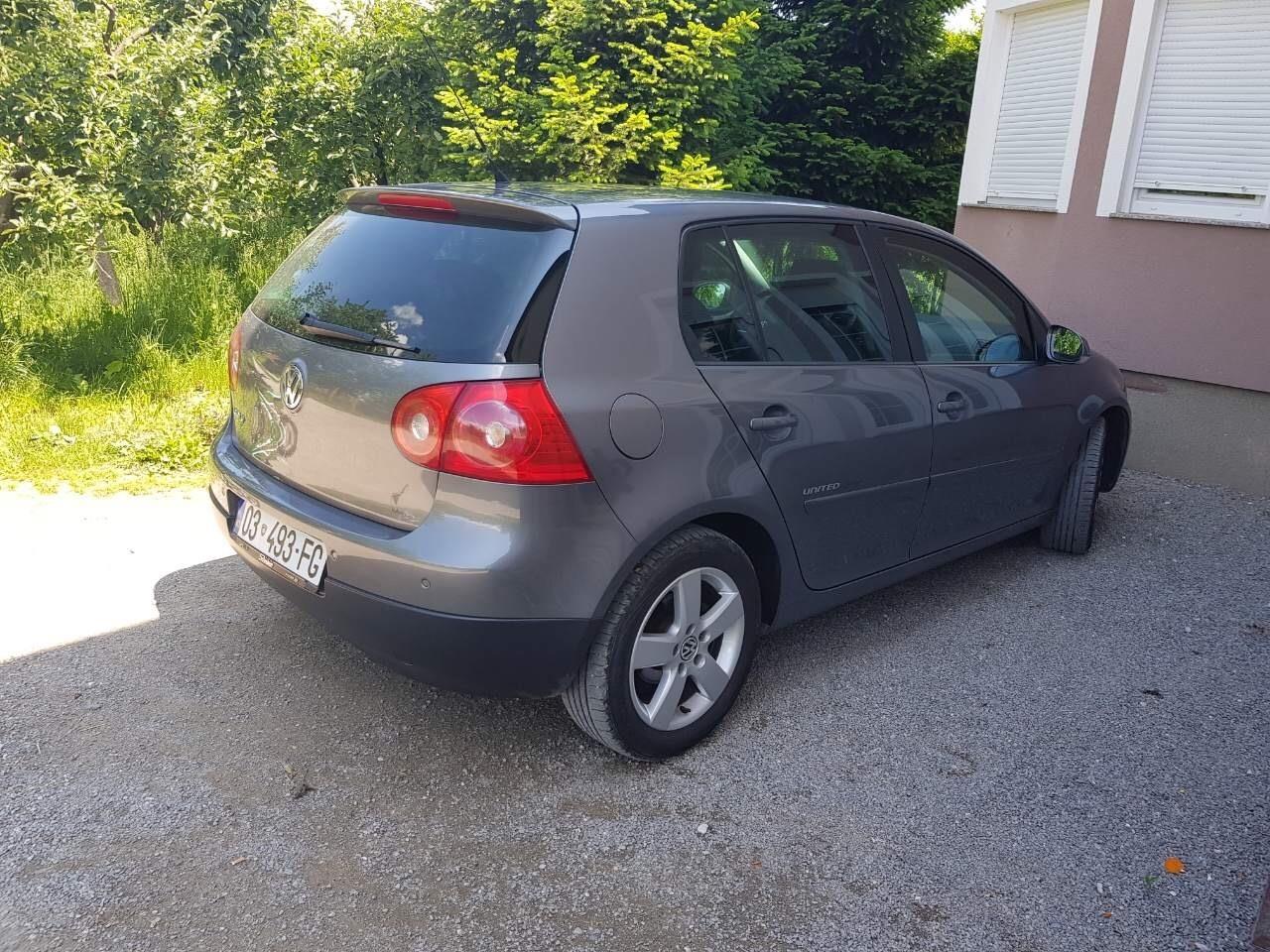 VW-Golf-V
