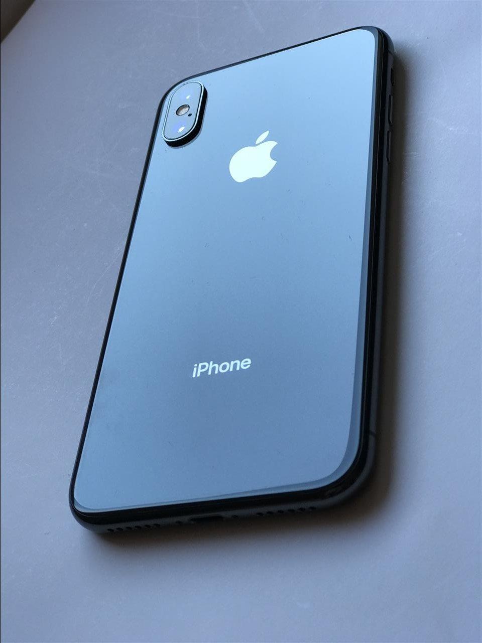 Iphone-X-64-gb