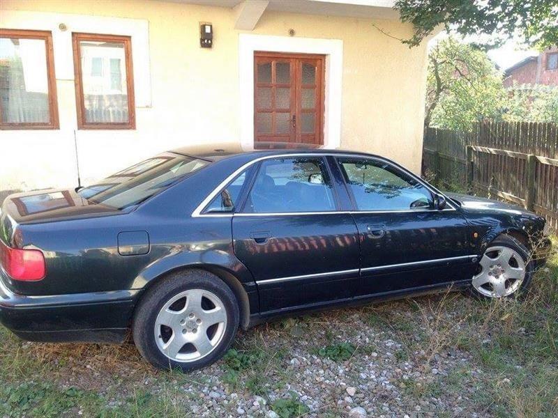 Audi-A8-2-8