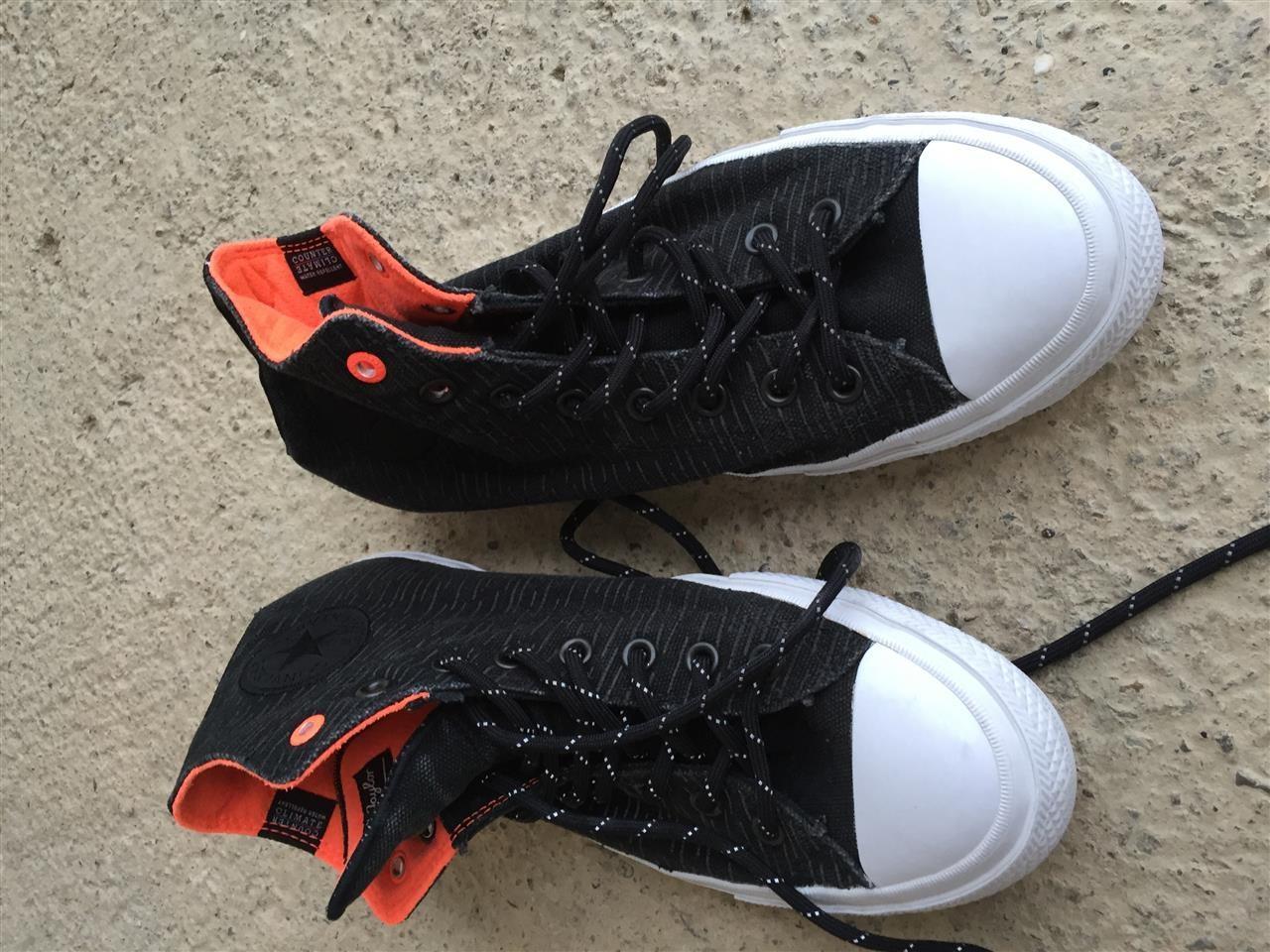 Shes-all-star-converse