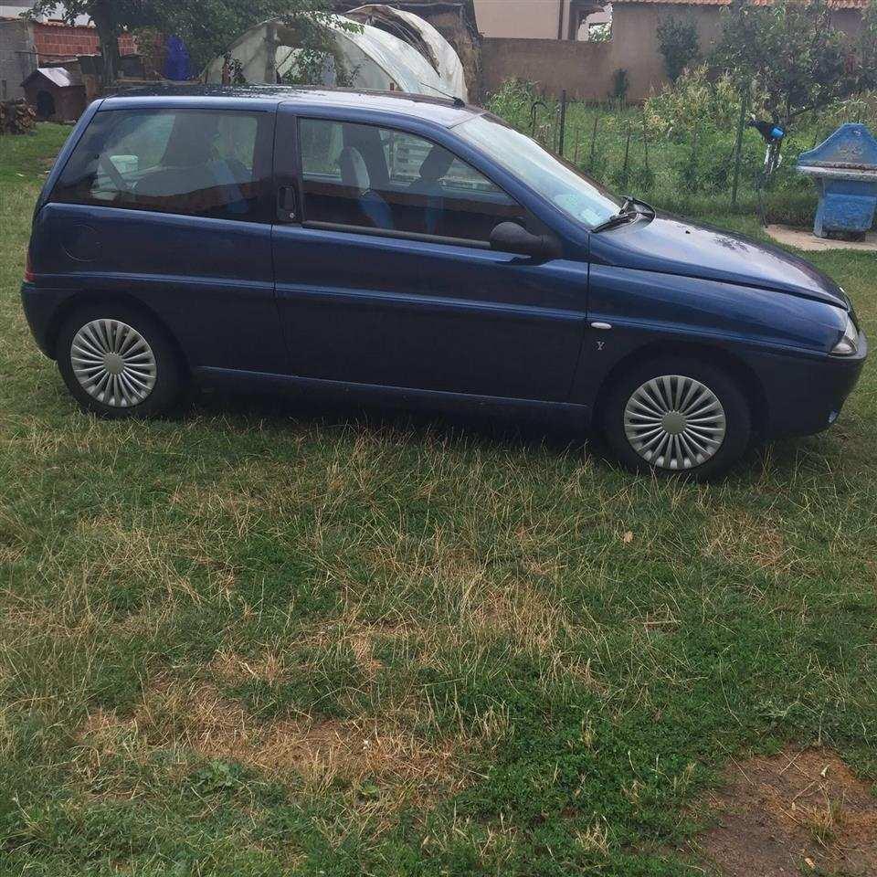 lancia-2003