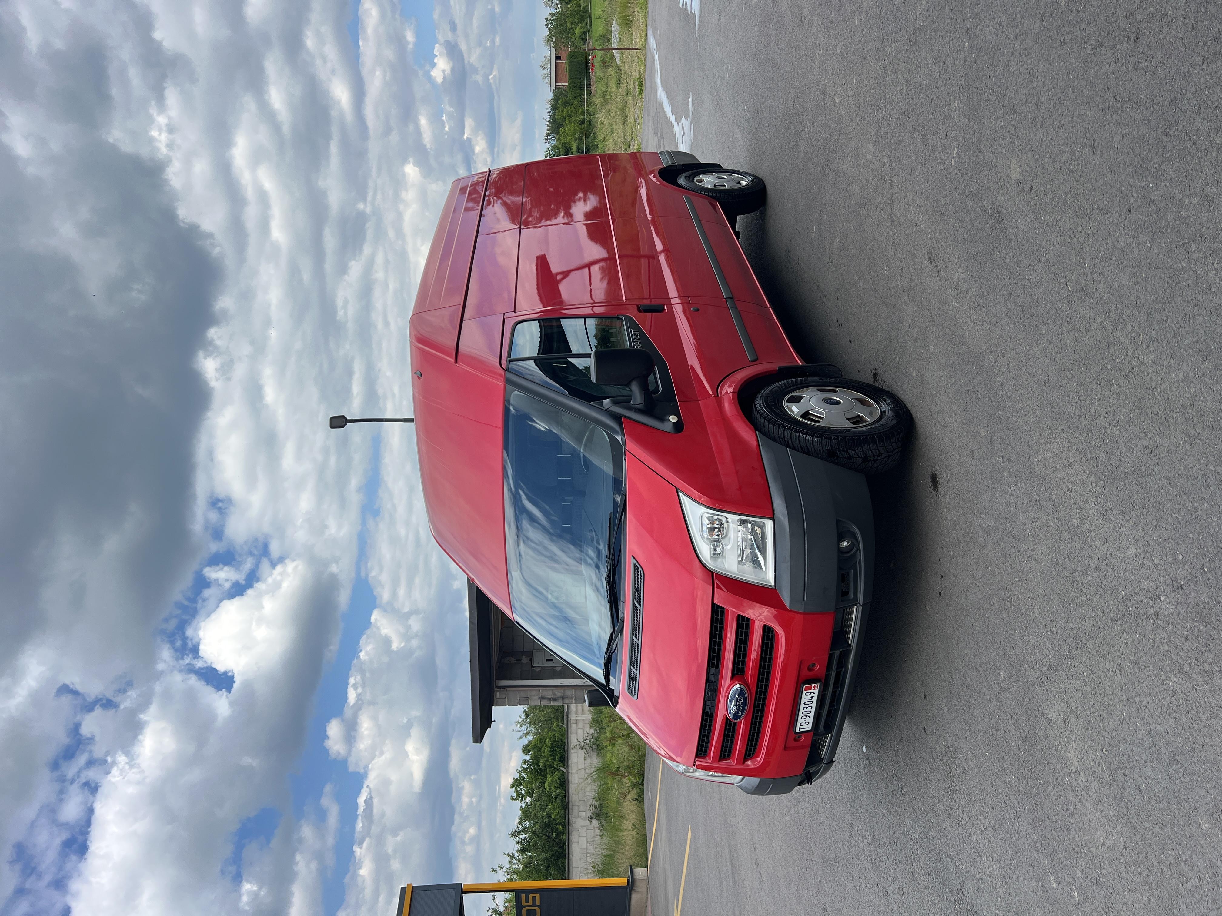 Ford-Transit-2-2Disel