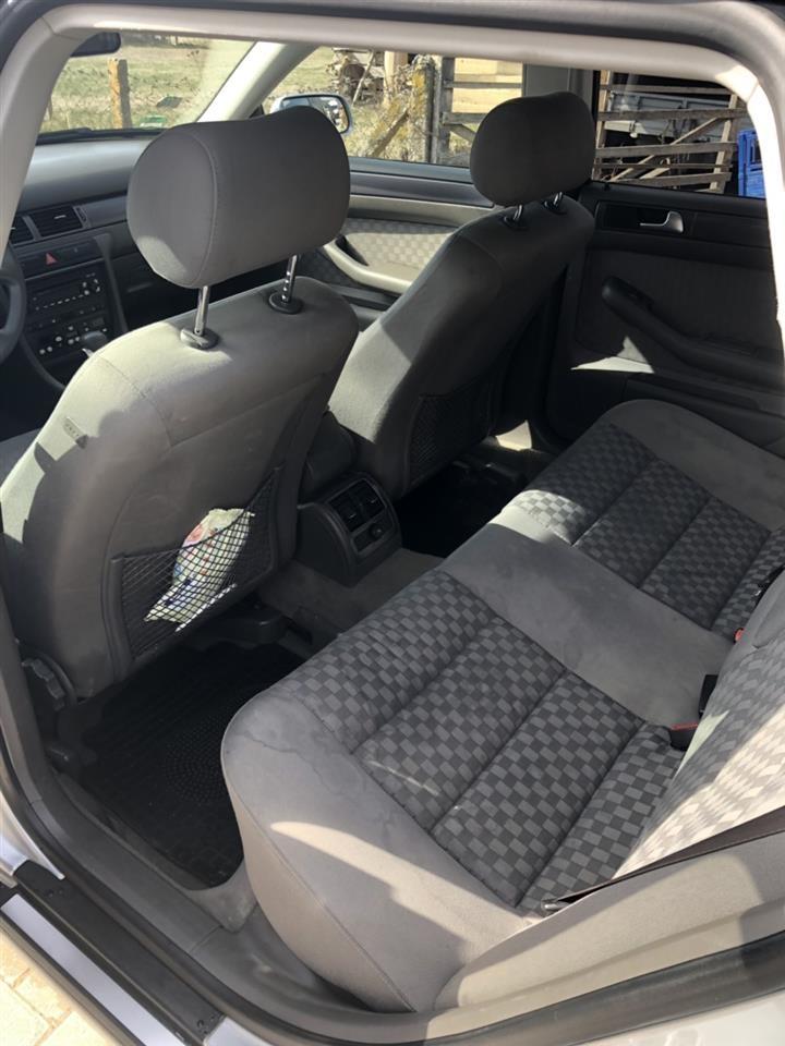 AUDI-A6-----