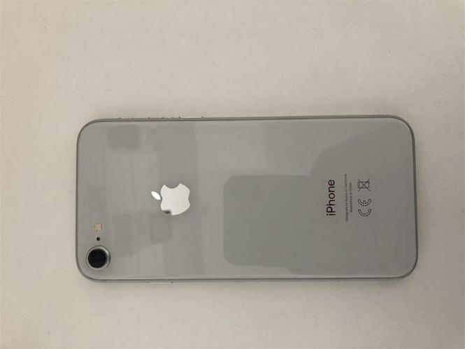 iphone 8 CE 64gb
