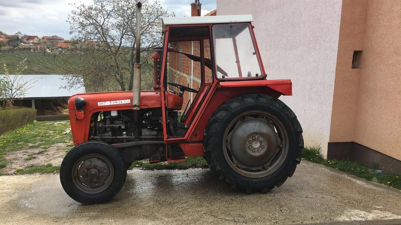 Traktor