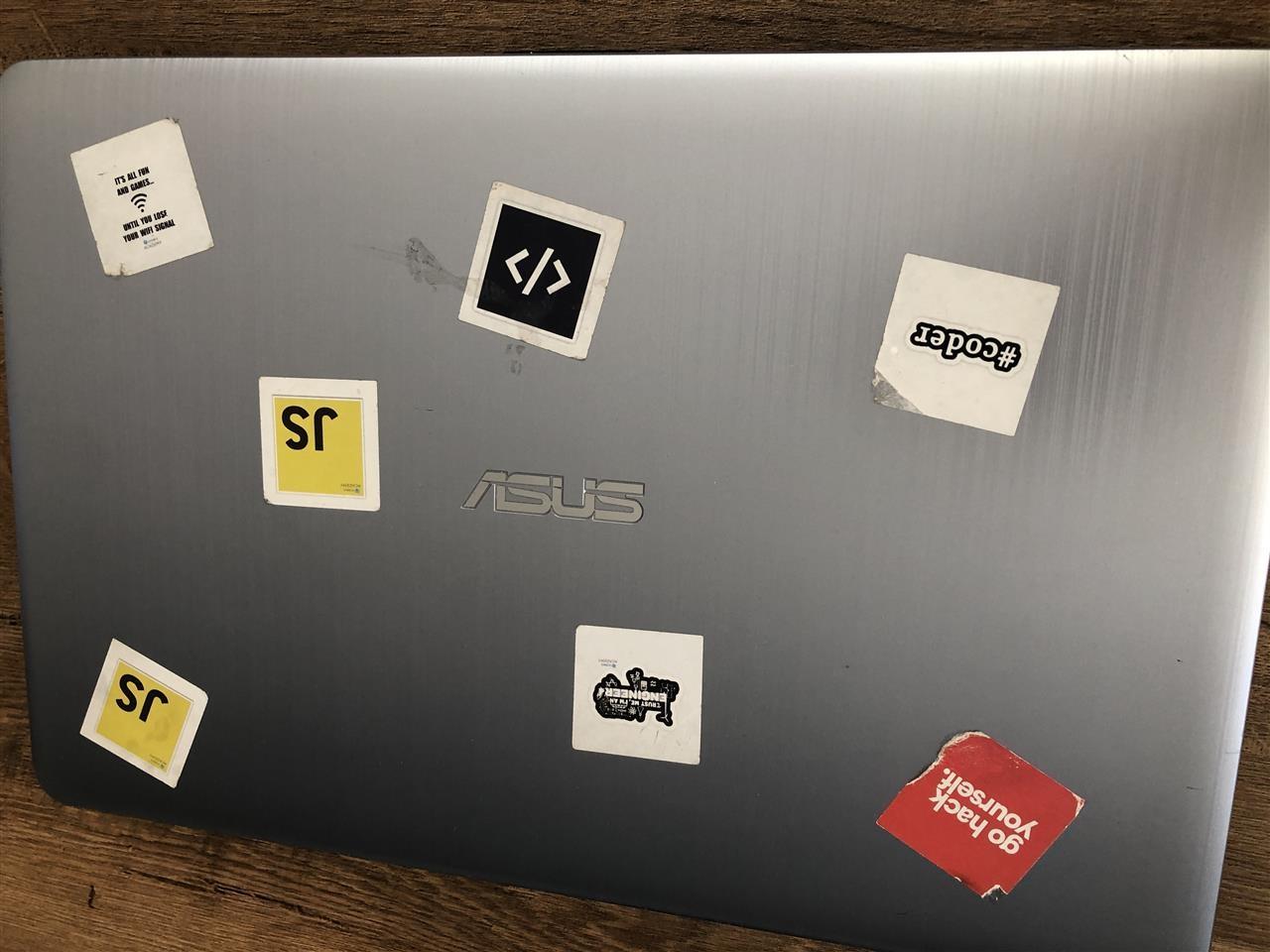 Lloptop-asus