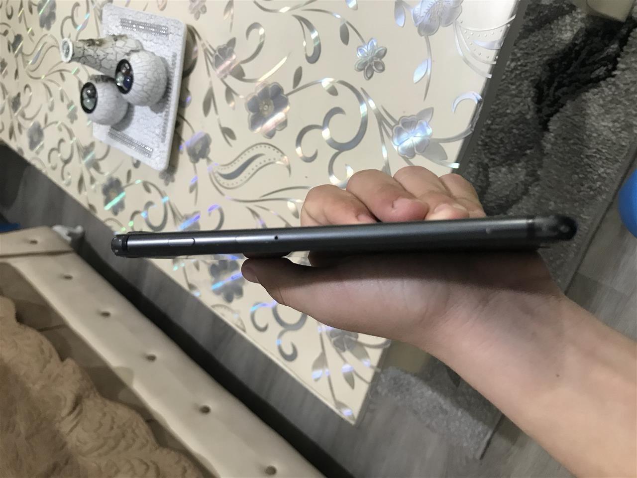 Iphone8+