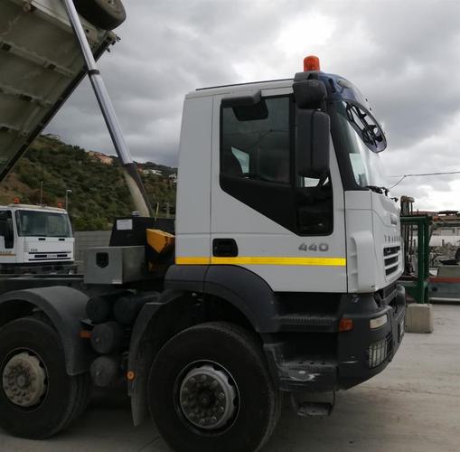 Iveco traker