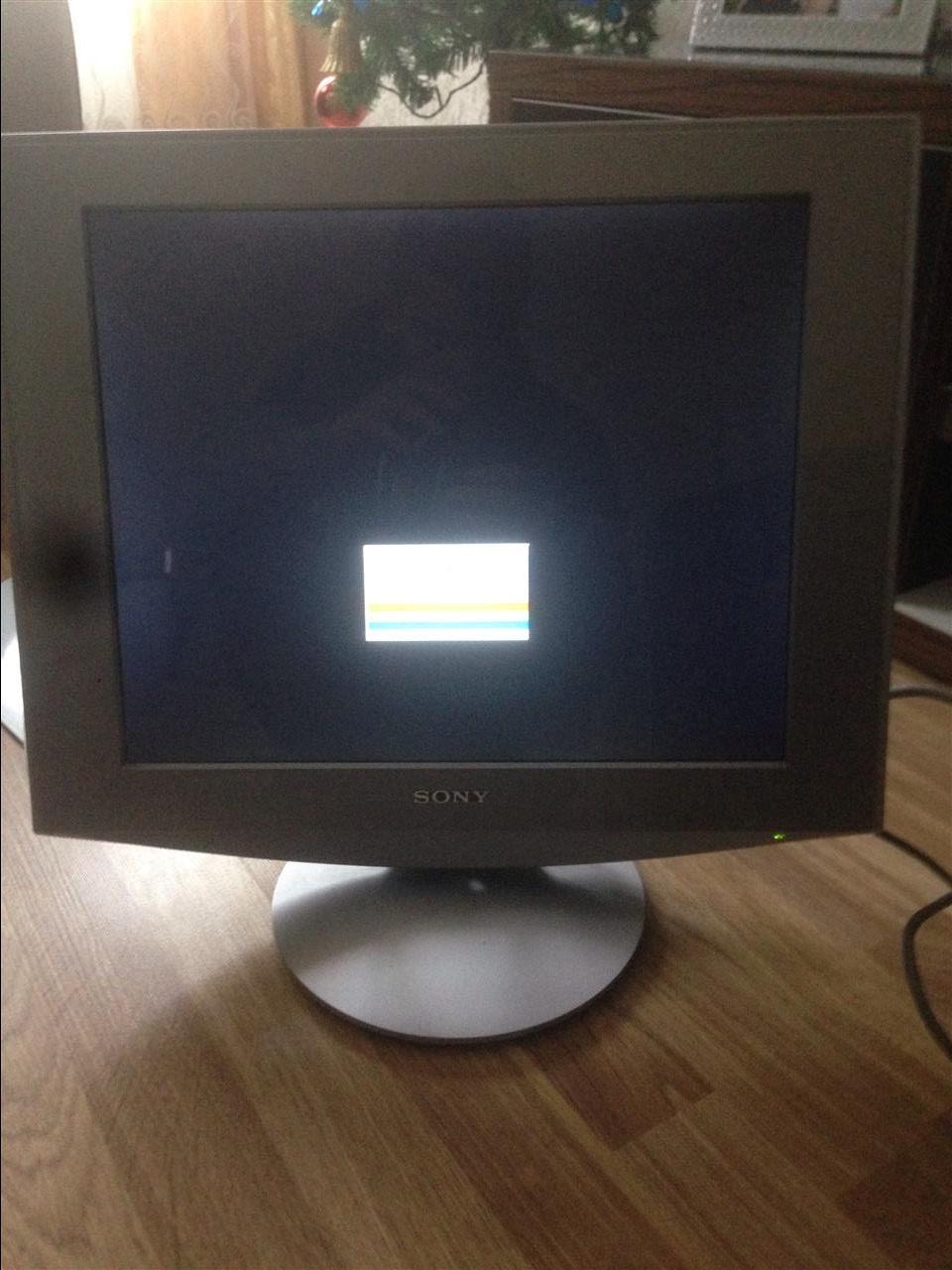 Sony--TFT-LCD-Computer-Display-SDM-HS73P